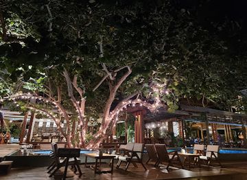 honduras/yoro-region/restaurant/luna-muna