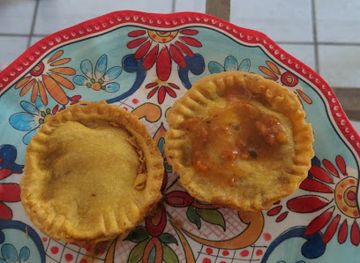belize/corozal-town/restaurant/yaqui-meat-pies