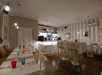 italy/bergamo/restaurant/lostricheria