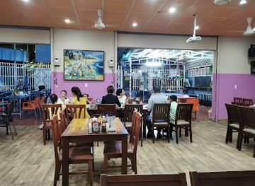 vietnam/vung-tau/vung-tau-lighthouse/restaurant/belly-s-watering-hole