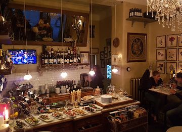 latvia/liepaja/restaurant/cafe-antikvariats