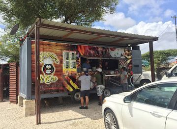 curacao/groot-kwartier/restaurant/pinguino-de-oro