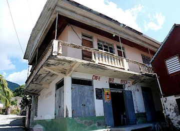 dominica/saint-luke/restaurant/roger-s-restaurant