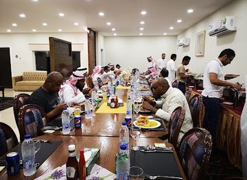 saudi-arabia/yanbu/restaurant/montazah-w-mataam-al-jadaf-lil-maokolat-al-bahriyah
