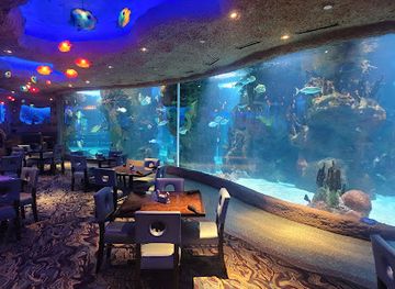 Aquarium Restaurant