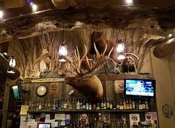 Bar-S Lounge & Supper Club