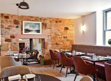 Pentonbridge Inn