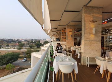 angola/bie-plateau/restaurant/d-cigars-sky-lounge