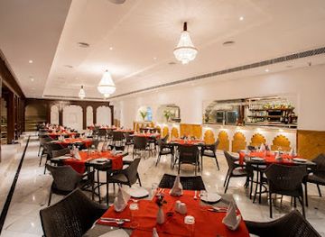 india/udaipur/restaurant/the-sunset-terrace-fateh-prakash-palace