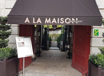 france/centre-val-de-loire/restaurant/a-la-maison
