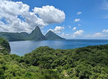 saint-lucia/diamond-falls-botanical-gardens/restaurant/jade-mountain-club