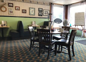 ohio/zanesville/restaurant/juanita-s-family-restaurant