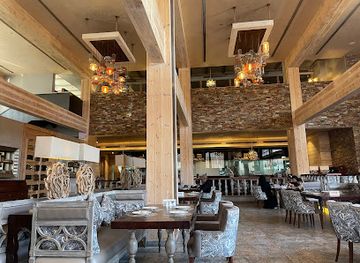 saudi-arabia/riyadh/restaurant/off-white-al-nafel