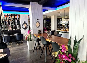 cyprus/larnaca/restaurant/the-enigma-restobar