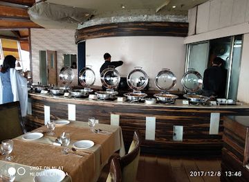 india/ahmedabad/restaurant/patang-re-evolve