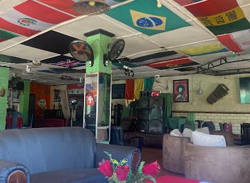 guinea/mamou-region/restaurant/restaurant-les-copains-d-abord
