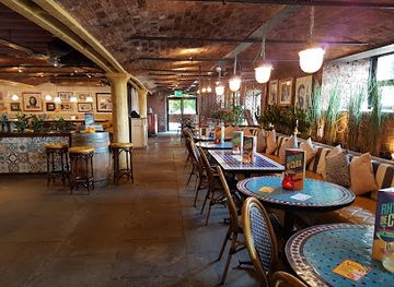 united-kingdom/liverpool/albert-dock/restaurant/revolucion-de-cuba-liverpool