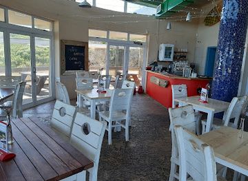 south-africa/east-london/restaurant/the-reef-cafe