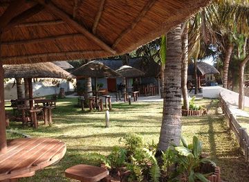 mozambique/bazaruto-archipelago/restaurant/johnson-s-beach-bar-accomodation