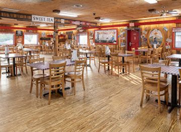 tennessee/holston-river-valley/restaurant/huck-finn-s-catfish