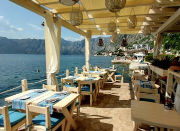 montenegro/perast/restaurant/konoba-portun