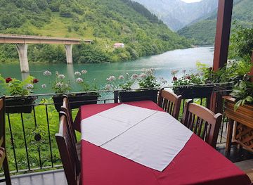 bosnia-and-herzegovina/herzegovina/restaurant/restoran-kovacevic