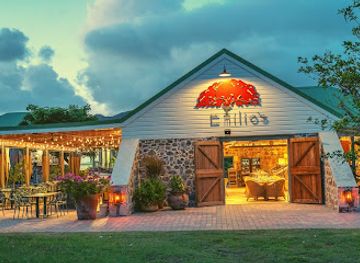 sint-maarten/le-galion-beach/restaurant/emilio-s-dine-with-history