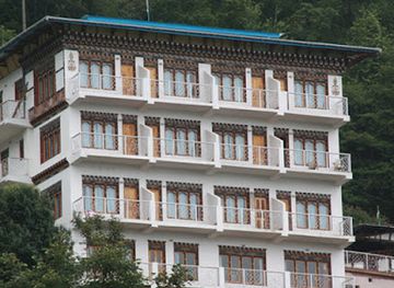 bhutan/trongsa/restaurant/tashi-ninjey-hotel