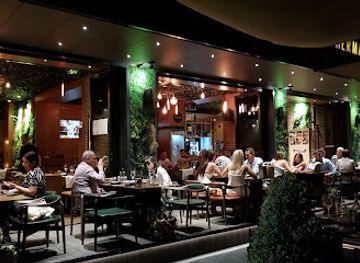 bosnia-and-herzegovina/sarajevo-surroundings/restaurant/dos-hermanos