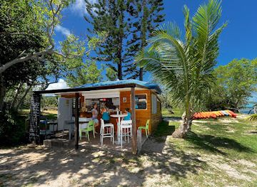 new-caledonia/poya/restaurant/l-alizee-snack-and-bar