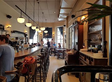 israel/central-district/restaurant/cafe-noir