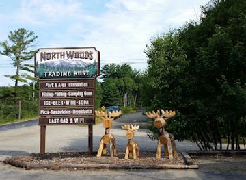 maine/katahdin-region/restaurant/golden-road-crossing