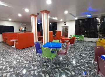 nigeria/uyo/shelter-afrique/restaurant/house-190
