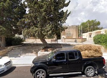 malta/paola/restaurant/the-dog-house-pl-club-santa-lucija