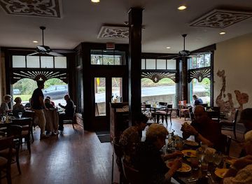 north-carolina/blue-ridge-mountains/restaurant/que-sera