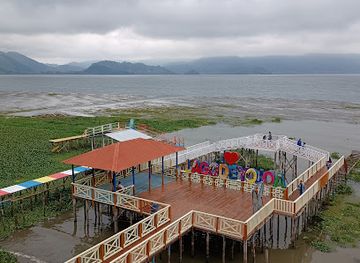 honduras/lago-de-yojoa/restaurant/red-fish-restaurant