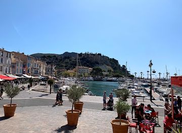 france/cassis-calanques/restaurant/restaurant-le-chaudron