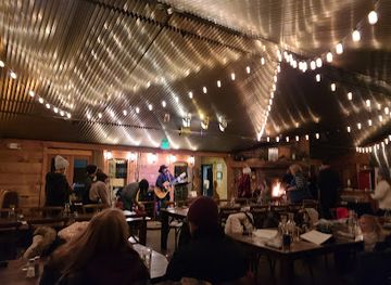 utah/deer-valley/restaurant/snowed-inn-sleigh-co-restaurant