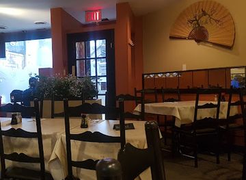 canada/winnipeg/osborne-village/restaurant/spicy-noodle-house-ltd