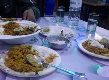 india/kashmir-great-lakes/restaurant/valley-dish-land-hotel-and-restaurant