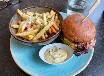 sweden/linkoping/restaurant/brasserie-x