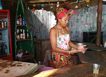 madagascar/nosy-be/restaurant/mitsinjoriaka-gargotte