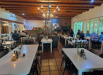 south-africa/route-62/restaurant/christina-s-bistro-van-loveren-family-vineyards