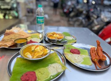 india/south-india/restaurant/vadacurry