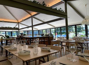 australia/sydney/restaurant/botanic-house