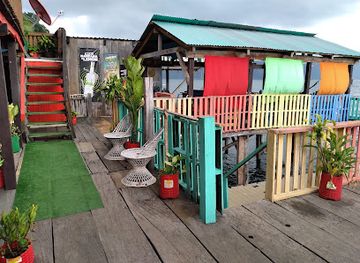 el-salvador/santa-ana/lake-coatepeque/restaurant/restaurante-hostal-bar-xtream-lago-de-coatepeque