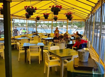 maine/downeast/restaurant/thurston-s-lobster-pound