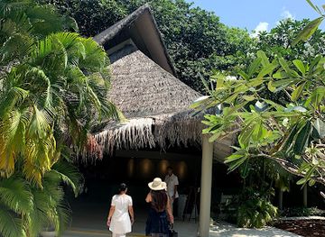 maldives/huraa/restaurant/hiyala-bar