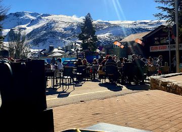 spain/sierra-nevada/restaurant/restaurante-la-mar-sala