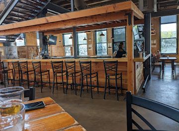 minnesota/duluth/restaurant/clyde-iron-works